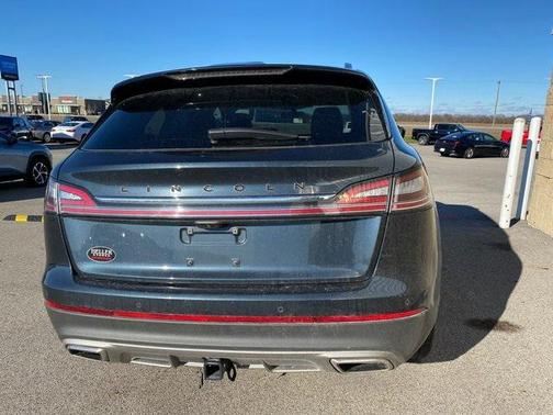 2022 Lincoln Nautilus Black Label