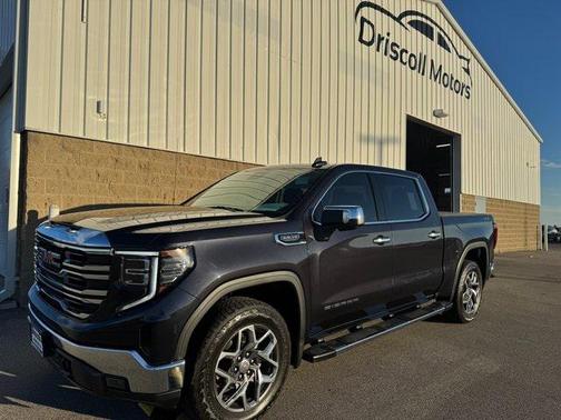 2022 GMC Sierra 1500 SLT