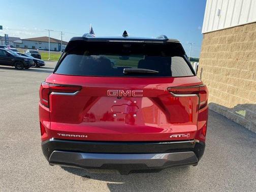 2026 GMC Terrain AWD AT4