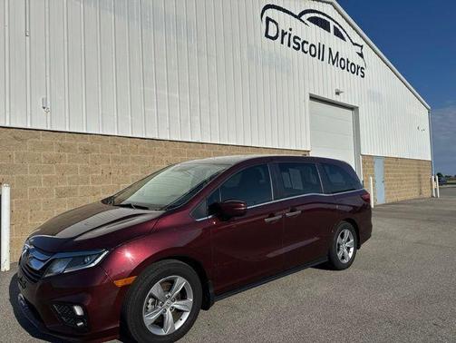 Red Metallic 2018 Honda Odyssey EX-L