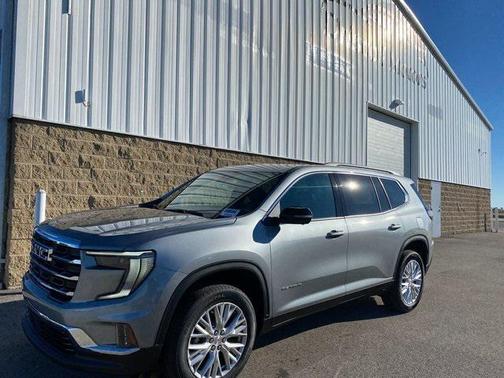 2026 GMC Acadia Elevation FWD