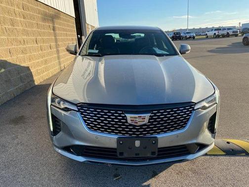 2023 Cadillac CT4 Premium Luxury