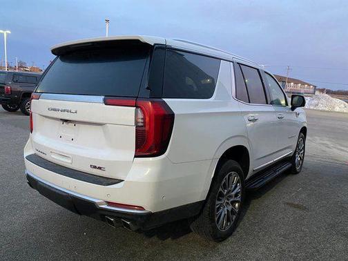 2025 GMC Yukon Denali