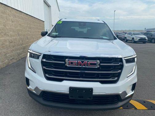 2025 GMC Acadia FWD Elevation