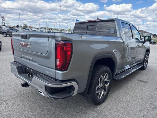 Sterling 2026 GMC Sierra 1500 SLT