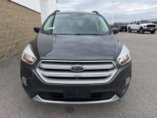 Magnetic 2018 Ford Escape SE
