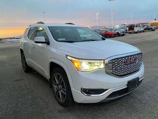 2018 GMC Acadia Denali