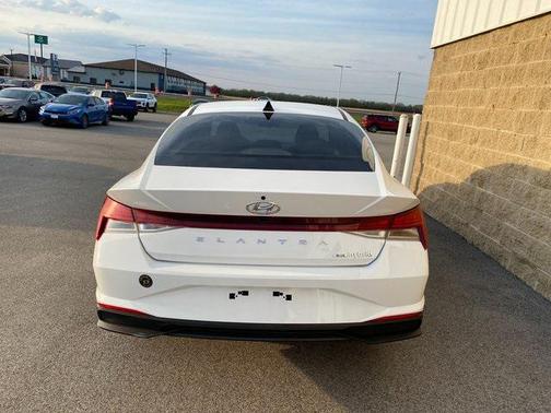 2021 Hyundai ELANTRA HEV Blue