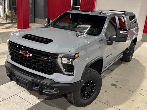 2024 Chevrolet Silverado 2500 Custom