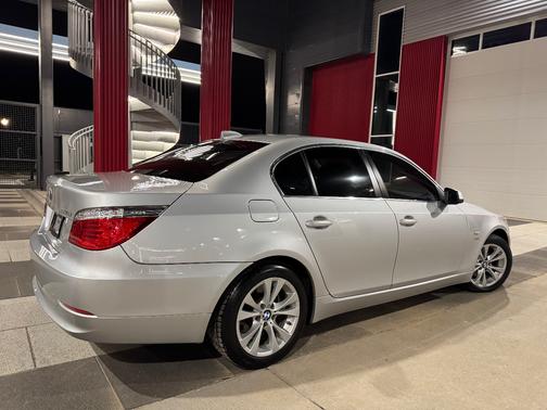 2010 BMW 535 i xDrive
