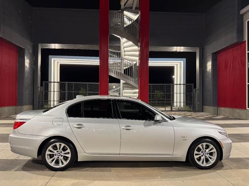 2010 BMW 535 i xDrive