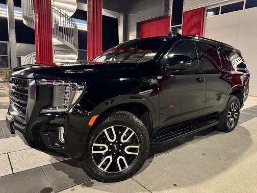 2023 GMC Yukon AT4