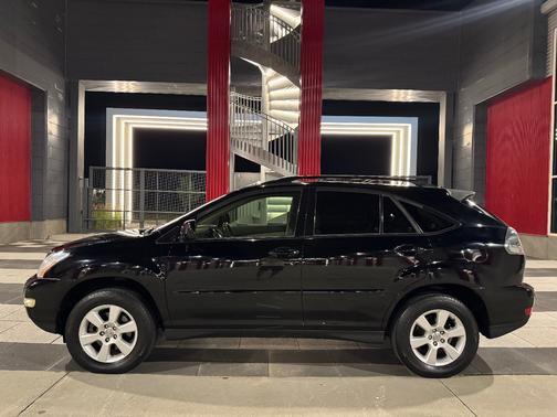Black 2004 Lexus RX 330
