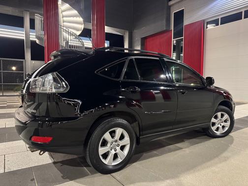 Black 2004 Lexus RX 330