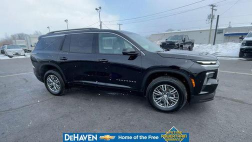 2025 Chevrolet Traverse LT