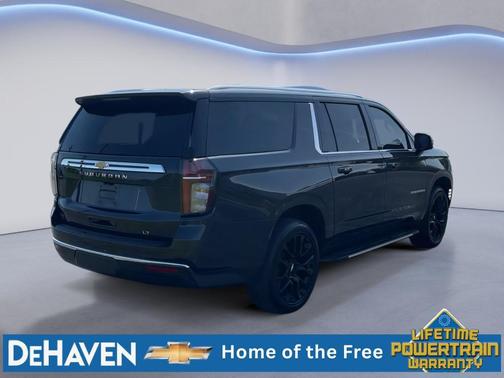 Dark Ash Metallic 2022 Chevrolet Suburban LT