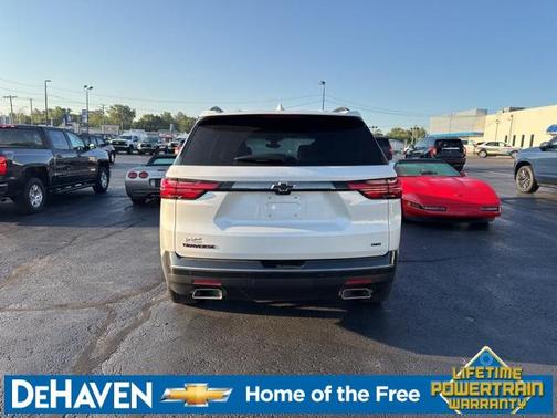 2023 Chevrolet Traverse Premier