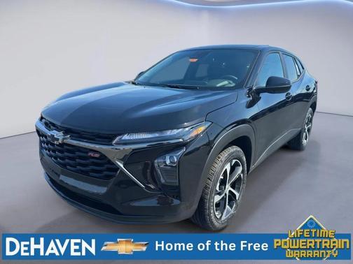 Mosaic Black Metallic 2026 Chevrolet Trax FWD 1RS