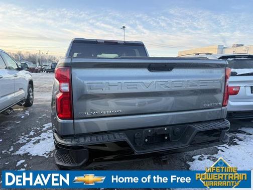 2022 Chevrolet Silverado 1500 Custom Trail Boss