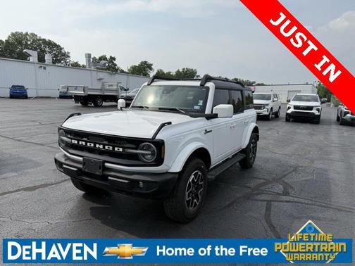 2024 Ford Bronco Outer Banks