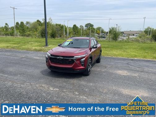 Crimson Metallic 2024 Chevrolet Trax FWD 2RS