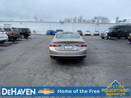 Mineral Gray Metallic 2022 Chevrolet Malibu FWD LT