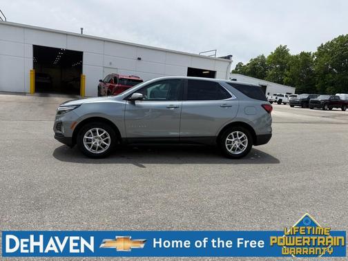 Sterling Gray Metallic 2024 Chevrolet Equinox 1LT