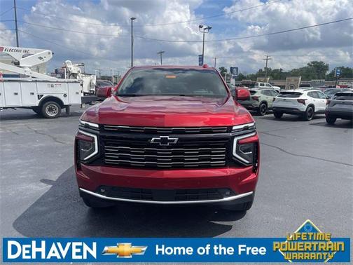 2025 Chevrolet Suburban 4WD High Country