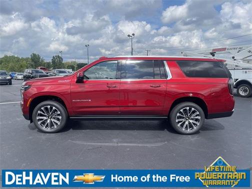 2025 Chevrolet Suburban 4WD High Country