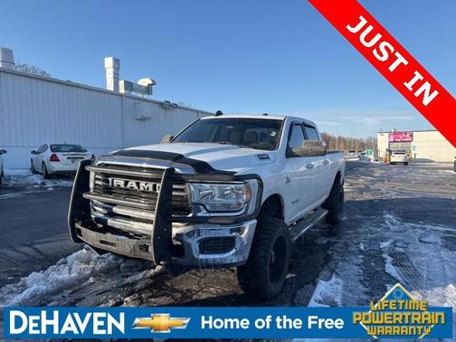 2019 RAM 2500 Big Horn Crew Cab 4x4 6'4' Box