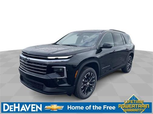 2025 Chevrolet Traverse LT