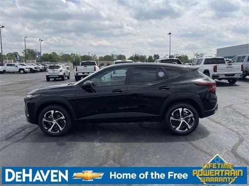 2025 Chevrolet Trax FWD 1RS