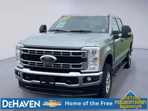 ICONIC SILVER 2023 Ford F-250 XLT