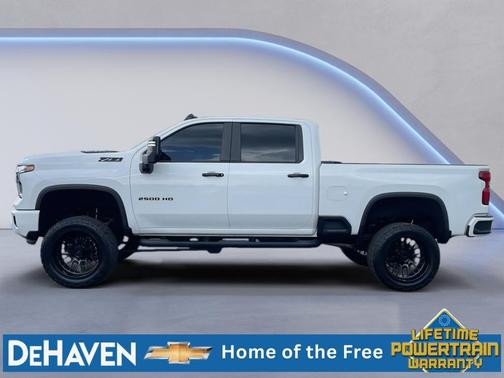 Summit White 2024 Chevrolet Silverado 2500 LT