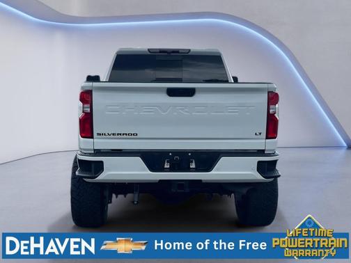 Summit White 2024 Chevrolet Silverado 2500 LT