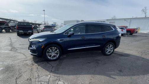 2023 Buick Enclave Essence AWD