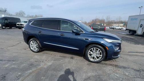2023 Buick Enclave Essence AWD