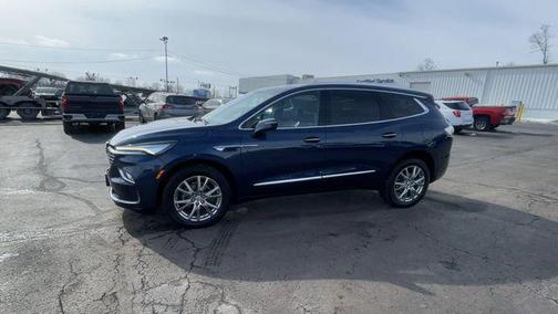 2023 Buick Enclave Essence AWD
