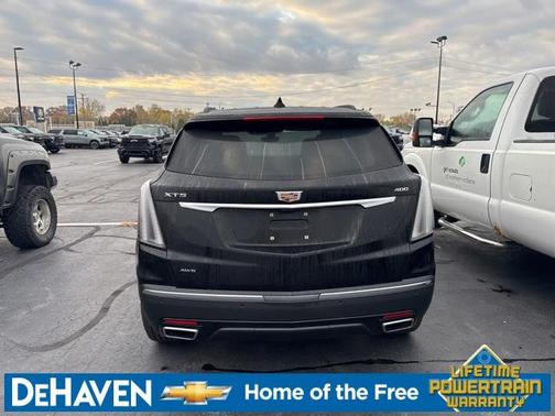 2024 Cadillac XT5 Sport