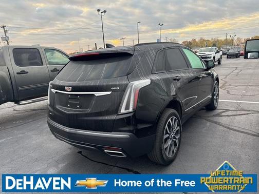 2024 Cadillac XT5 Sport