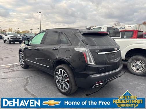 2024 Cadillac XT5 Sport