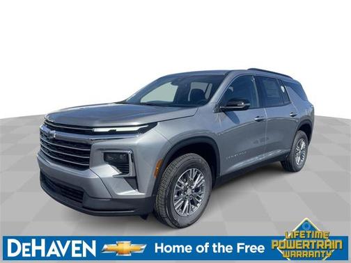 2025 Chevrolet Traverse LT