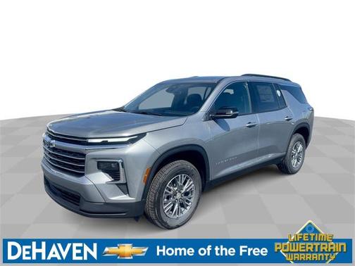2025 Chevrolet Traverse LT