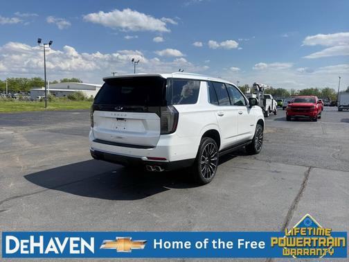 Iridescent Pearl Tricoat 2025 Chevrolet Tahoe 4WD High Country