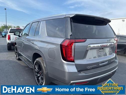 2022 GMC Yukon SLT