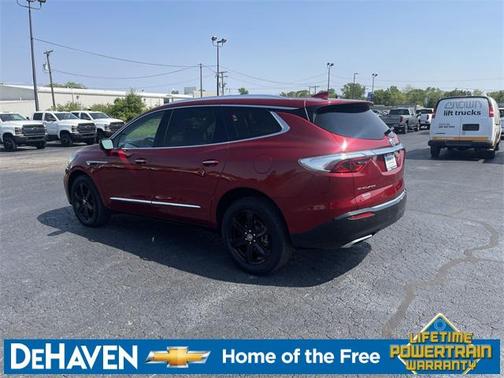 2023 Buick Enclave Essence AWD