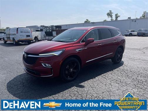2023 Buick Enclave Essence AWD