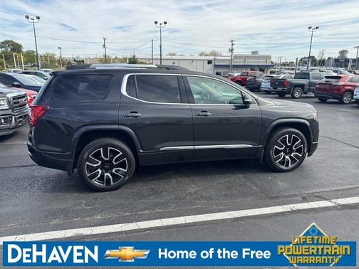 2020 GMC Acadia Denali