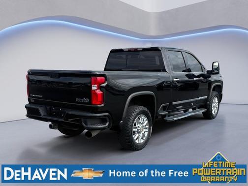 Black 2024 Chevrolet Silverado 2500 High Country