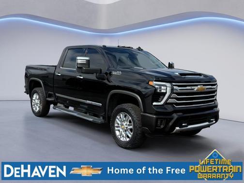 Black 2024 Chevrolet Silverado 2500 High Country